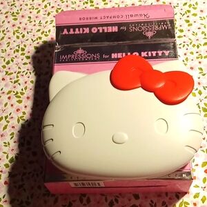Hello Kitty Kawaii LED Compact Mirror.  New in box.